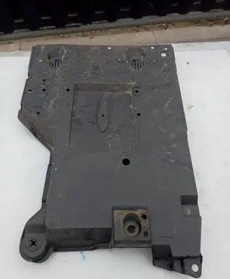 Toyota Auris E180 Pickup box liner 5816676010