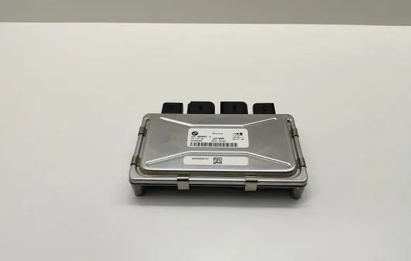BMW 5 F10 F11 Steering rack control module 6854031 32436854031 3243685403101