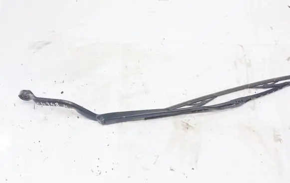 Nissan Almera N16 Front wiper blade arm