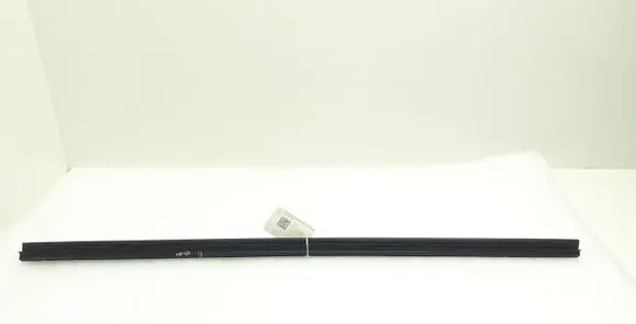 Peugeot RCZ Rubber seal front coupe door window 