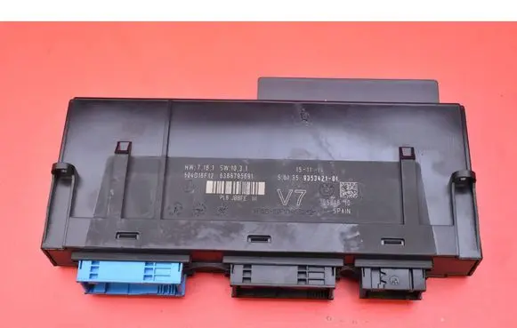 BMW 5 F10 F11 Comfort/convenience module 9353421