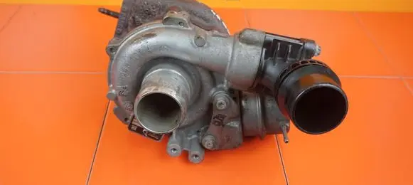 Renault Trafic III (X82) Turbo H8201067824 R9M413