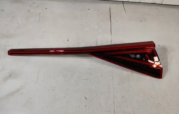Seat Tarraco Tailgate rear/tail lights 5FJ945096 L279690 372796904J9