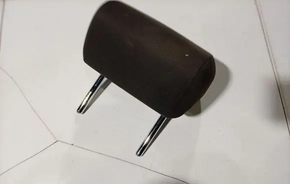 Opel Insignia A Front seat headrest 