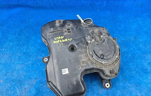 BMW X1 F48 F49 AdBlue liquid reservoir 7432453 7418879