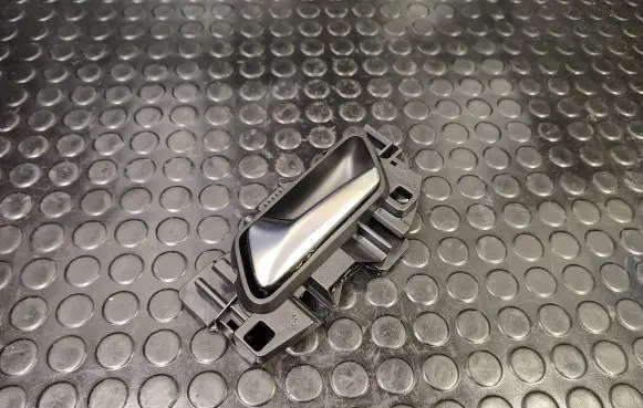 Peugeot 308 Front door interior handle 311339 311309