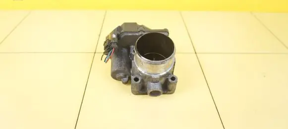 BMW 1 F20 F21 Throttle body valve A2C53386322 N13B16A