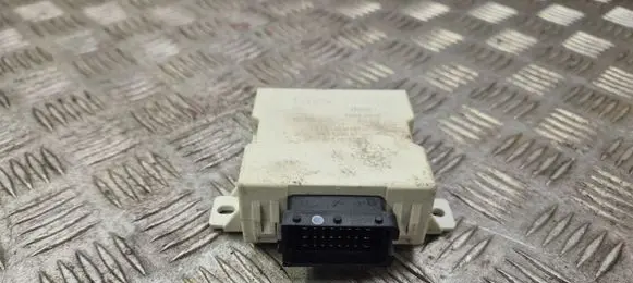 Toyota Avensis T250 Window wiper relay 8594005040
