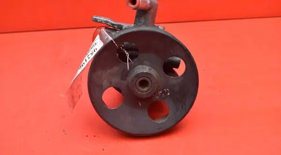 Hyundai Tucson JM Power steering pump 57100-2E200