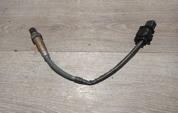 Volvo S80 Lambda probe sensor 1928404687 30751138 0258017107