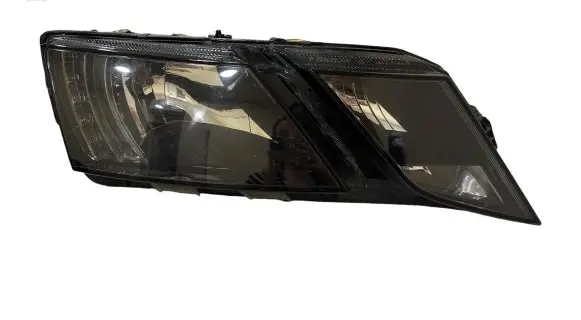 Skoda Octavia Mk3 (5E) Headlight/headlamp 5E1941016C 030110420200 LE15A6368