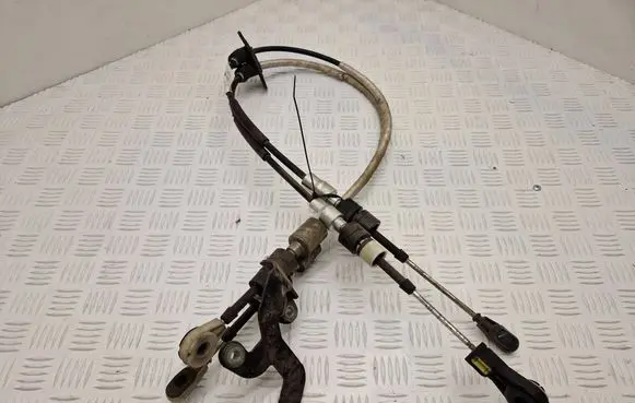 Volvo XC60 Gear shift cable linkage 31302107 616318CECDA 28082009
