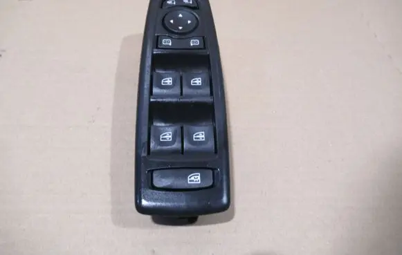 Renault Laguna III Electric window control switch 809610006R