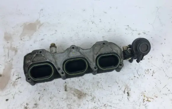Audi A4 S4 B8 8K Intake manifold 06E133340E