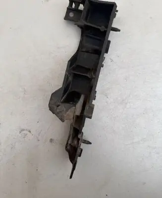Audi A6 Allroad C7 Front bumper mounting bracket 4G0807283A