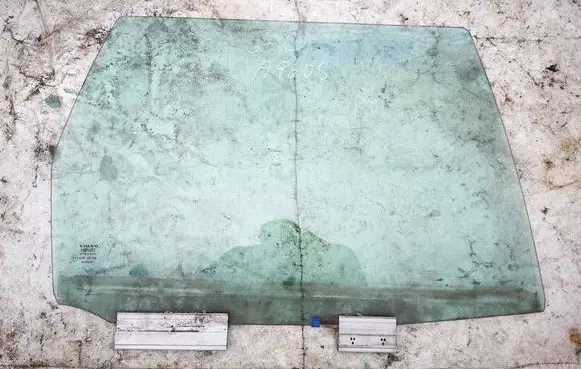 Volvo S70 V70 V70 XC Rear door window glass as2