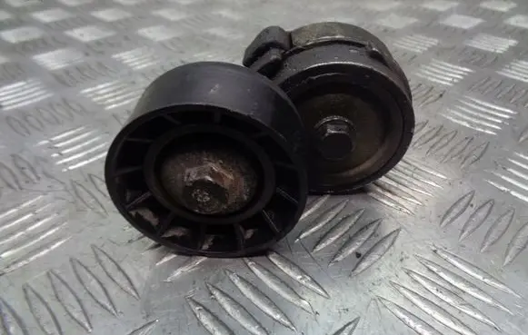 Alfa Romeo 147 Alternator belt tensioner pulley 