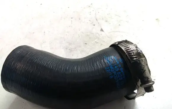 Volkswagen Caddy Intercooler hose/pipe 04L145828G