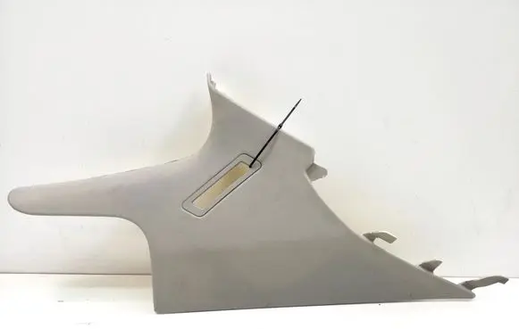 Mercedes-Benz C W204 (D)pillar trim (top) A2046900725