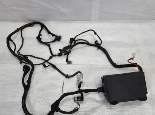 Opel Corsa D Fuse box set 13292736