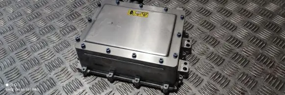 Mercedes-Benz GLC C253 Voltage converter inverter A0003420700