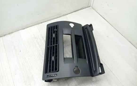 Citroen C4 I Dash center air vent grill 9649599477