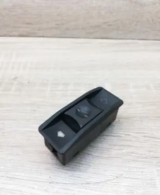 BMW 5 E34 Sunroof switch 1378862