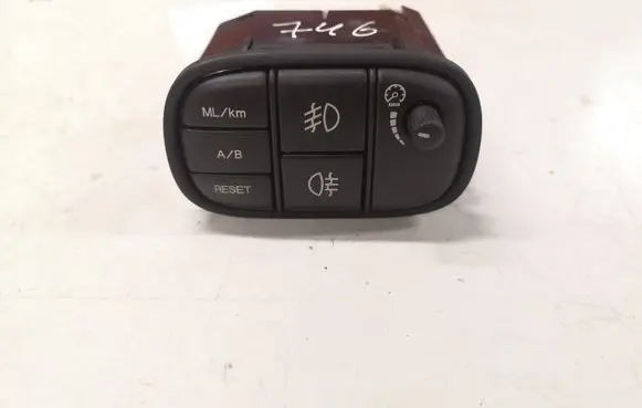 Jaguar S-Type Fog light switch 2R8311654