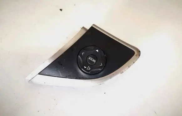 Mitsubishi ASX Steering wheel buttons/switches 8616a026