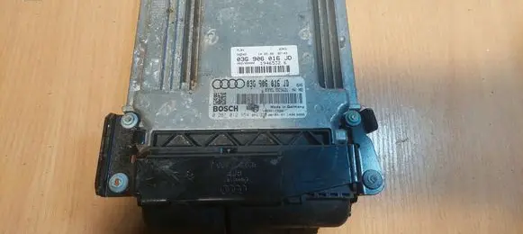 Audi A4 S4 B7 8E 8H Engine control unit/module ECU 0281012654 03G906016JD EDC16U31