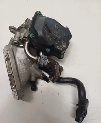 Volkswagen Golf VII Throttle valve 04L128063T
