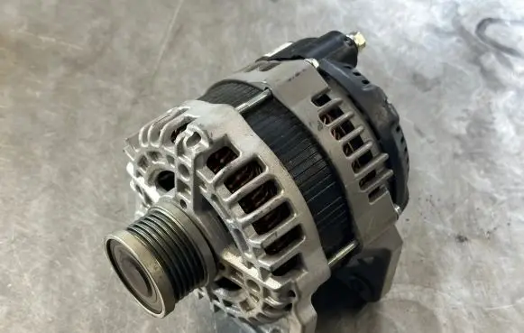 Nissan Qashqai Generator/alternator 23100EN000