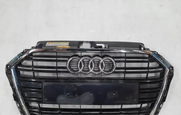 Audi A3 S3 8V Front bumper upper radiator grill 8V3853651AA