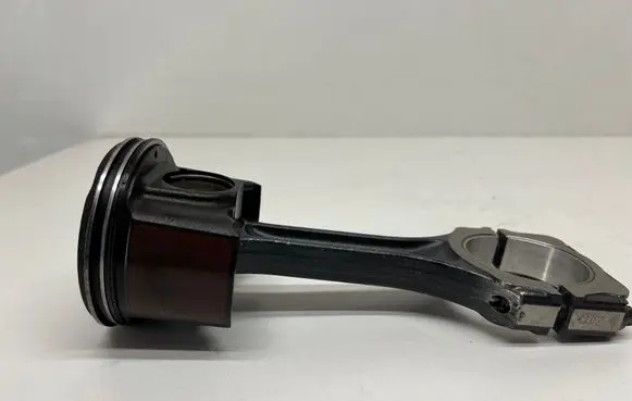 Mercedes-Benz CLA C117 X117 W117 Piston A6510301117
