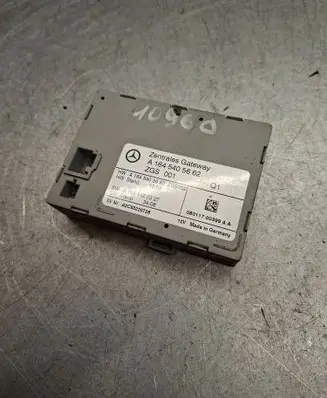 Mercedes-Benz ML W164 Gateway control module A1645405662 A1645403662 A1644420327