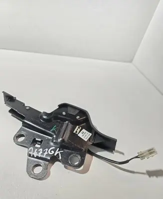 Opel Astra H Convertible roof lock/latch 133016504 133017702 133018102