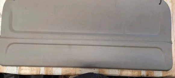Parcel shelf