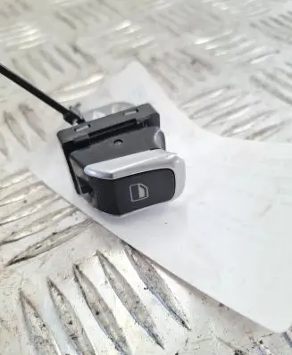 Audi A4 S4 B8 8K Electric window control switch
