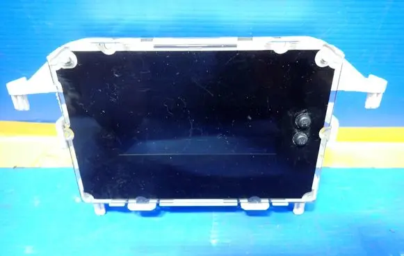 Ford Fiesta Screen/display/small screen 8A6T-18B955-AH B5I00V210636