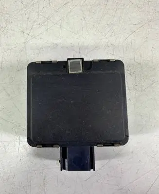 Volkswagen PASSAT B8 Distronic sensor radar 5Q0907561F 0203300447