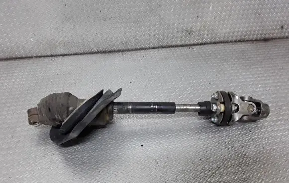 Chevrolet Captiva Steering column universal joint