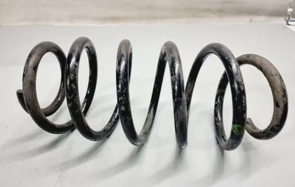 Volvo V60 Front coil spring 31277195