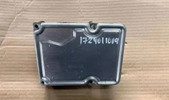 Mercedes-Benz SLK R172 ABS control unit/module a1729011004