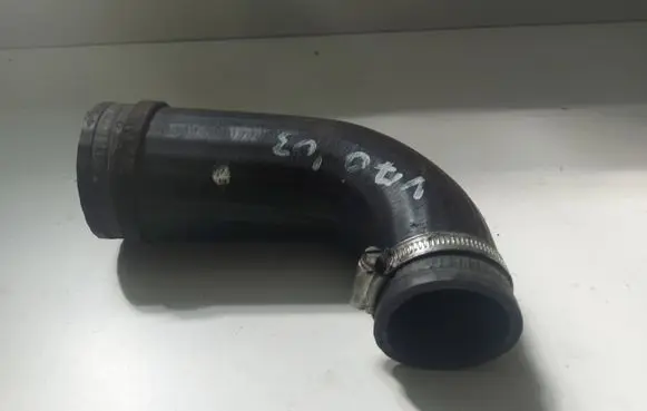 Volvo V70 Intercooler hose/pipe