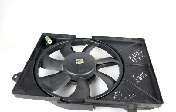 Hyundai Getz Electric radiator cooling fan 253861C150