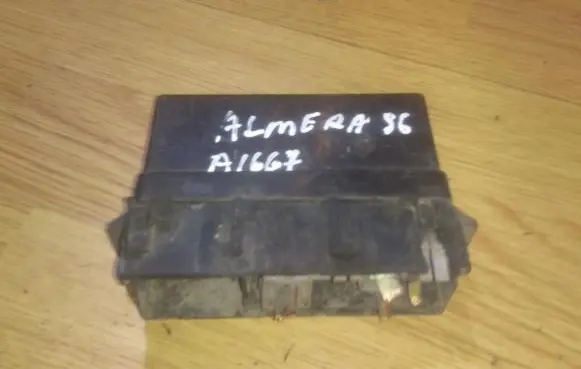 Nissan Almera Fuse box set