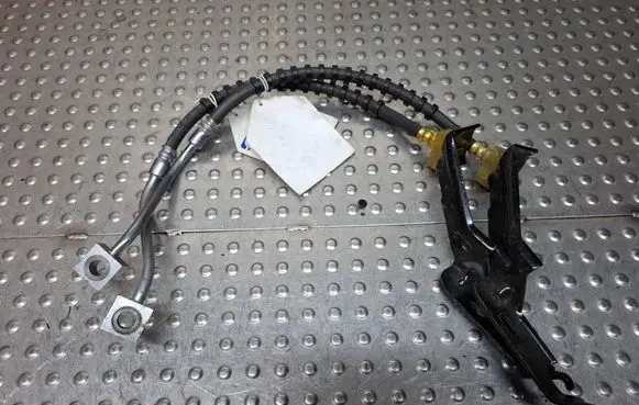 Chrysler Voyager Brake vacuum hose/pipe 04683790AE