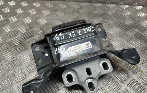 Volkswagen Golf VII Engine mount bracket 962AVP1727P83M 5Q0199555BJ 12032020