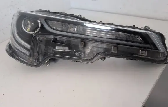 Toyota Corolla E210 E21 Headlight/headlamp 8111002S70 90119225