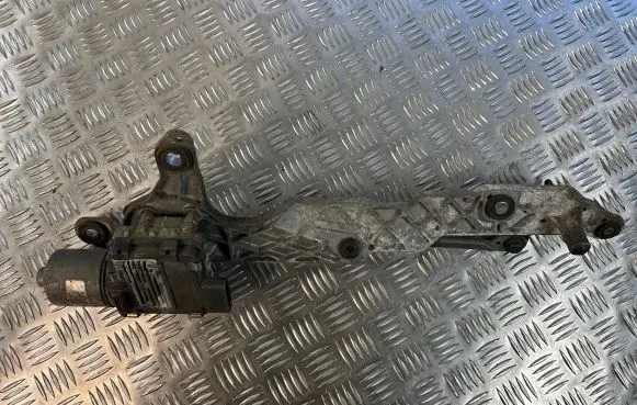 Volkswagen Phaeton Front wiper linkage and motor
